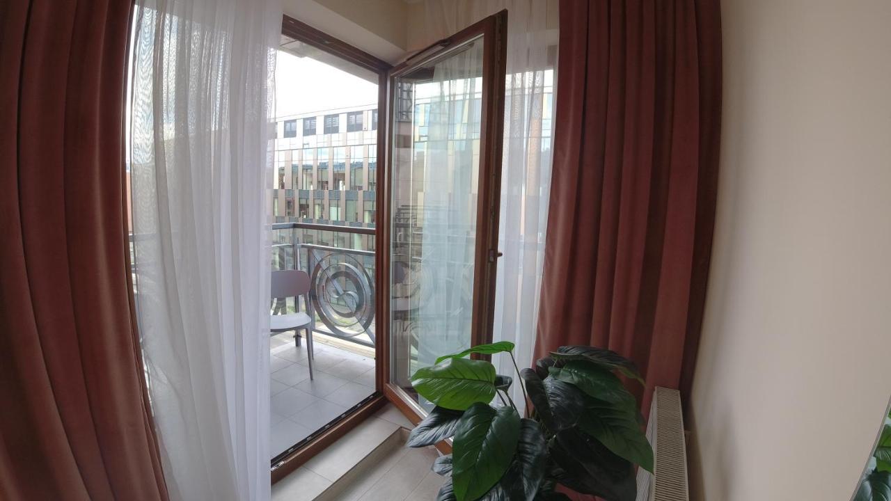 Comfort Apartment Pawia Street - Free Parking !!! คราคูฟ ภายนอก รูปภาพ